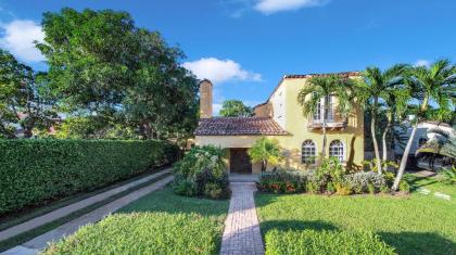 Sunset House Vacation Home