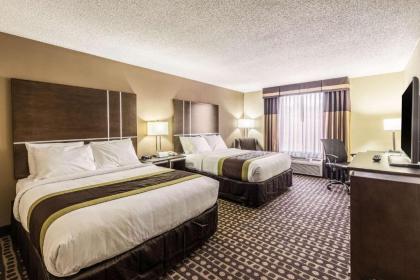 Quality Inn - image 13