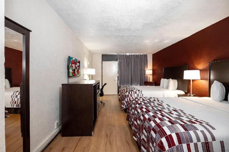 Red Roof Inn West Point - image 5