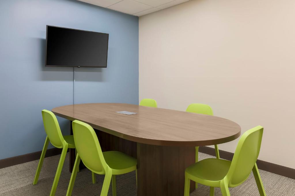Home2 Suites By Hilton West Sacramento Ca - image 3