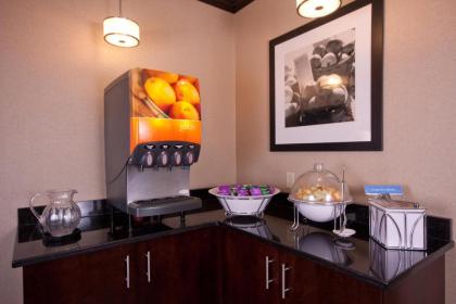 Hampton Inn Buffalo-South/I-90 - image 20