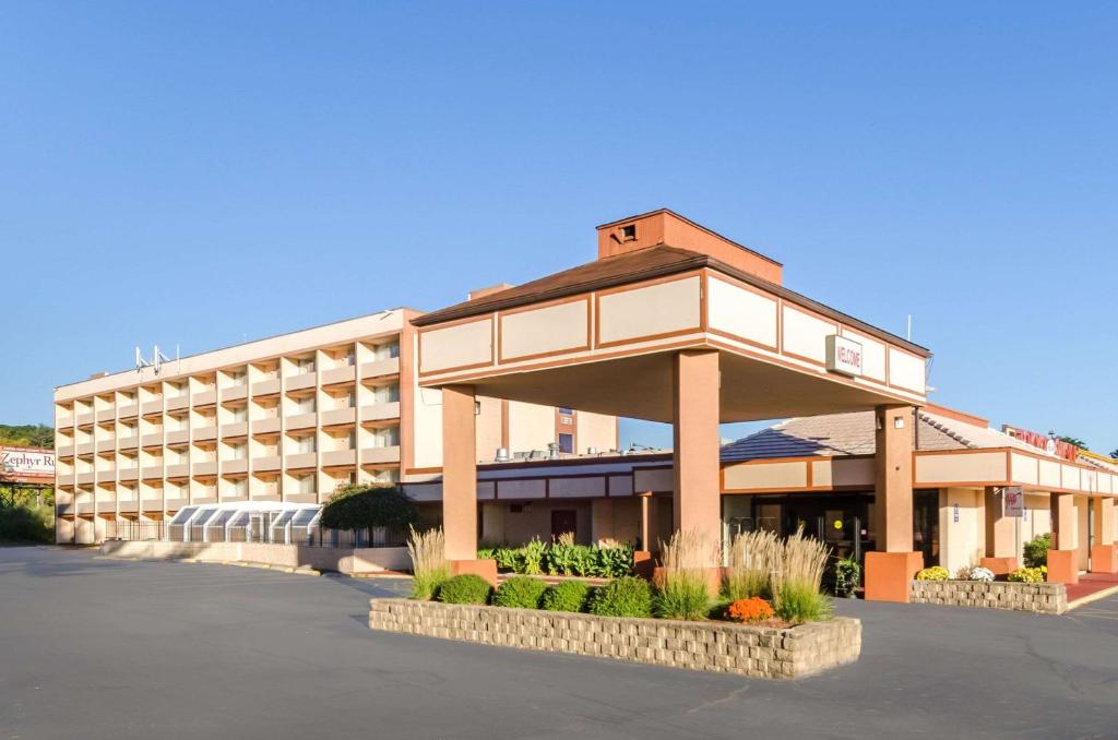 Quality Inn West Springfield - main image