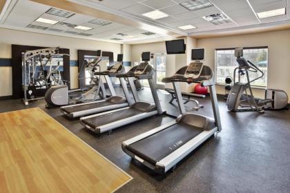Hampton Inn & Suites - Cape Cod / West Yarmouth - image 11