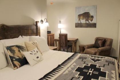 1872 Inn - Adults Exclusive - image 3