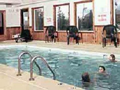 Gray Wolf Inn  Suites West Yellowstone