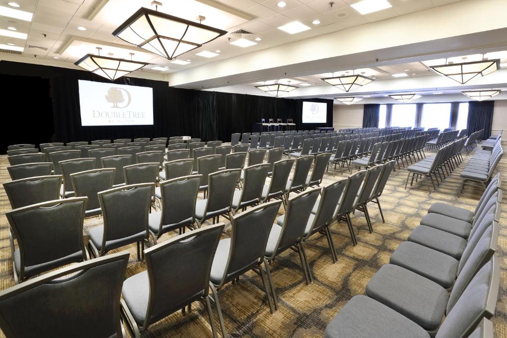 DoubleTree by Hilton Boston/Westborough - image 5