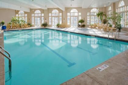 Westford Regency Inn & Conference Center - image 9