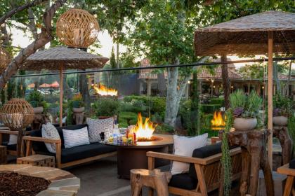 Westlake Village Inn - image 13