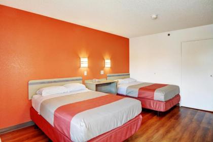 Motel 6-Wethersfield CT - Hartford - image 8