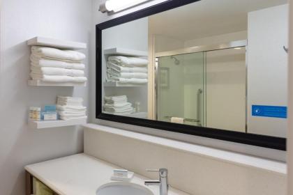 Hampton Inn Wetumpka - image 11