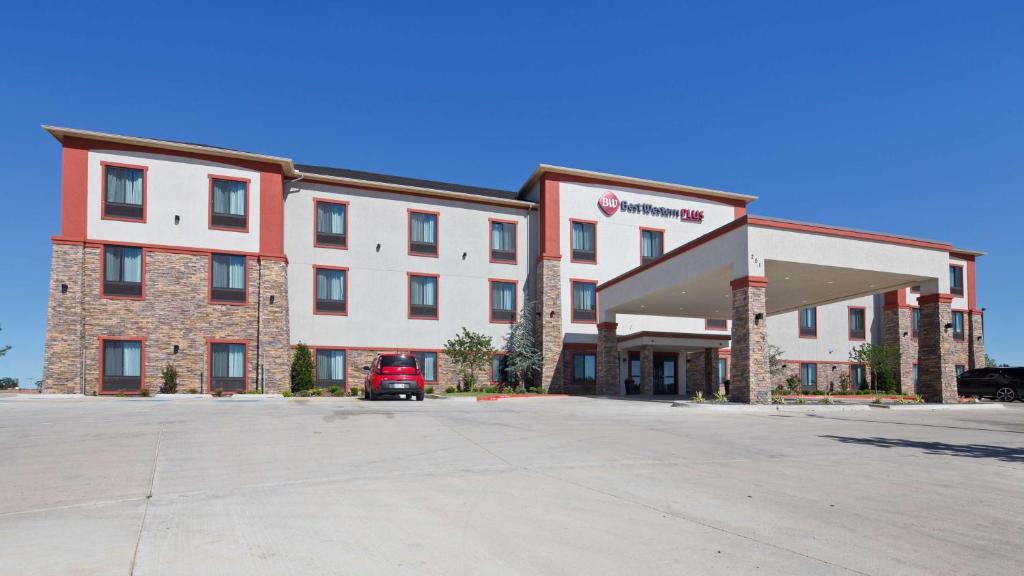 Best Western Plus Wewoka Inn & Suites - main image