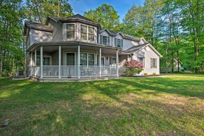 Waterfront Poconos Home with Dock and Game Room Pennsylvania