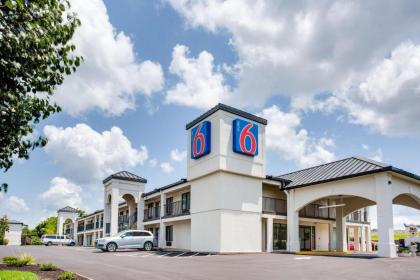 motel 6 White House tN