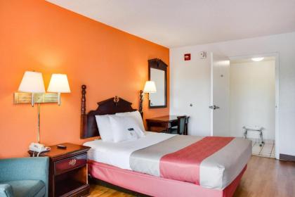 Motel 6-White House TN - image 13