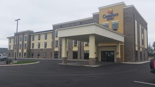 Comfort Inn White House - main image