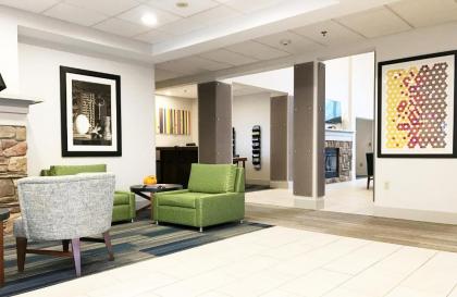 Holiday Inn Express Hotel & Suites White River Junction an IHG Hotel - image 11