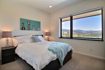 Pahtos Retreat Luxe White Salmon Home with Hot Tub - image 13