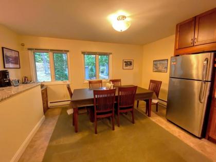 R3 Lovely Bretton Woods townhome with updated kitchen sauna WiFi Steps to the ski trails - image 10