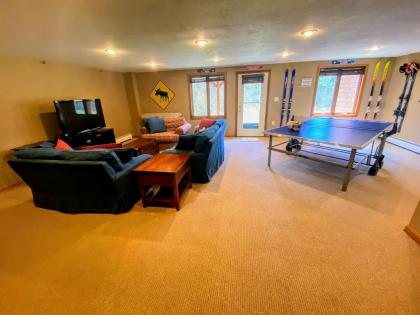 W8 Mount Washington Place Townhome great slope views fireplace large deck yard and ping pong! - image 7