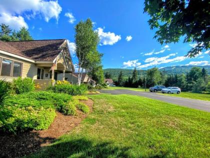G5 WOW! Stunning single level home next to golf course and Mt Washington Hotel AC skiing! - image 12