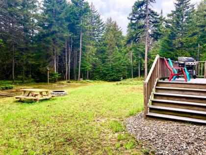 MO Private home in beautiful wooded setting - close to Bretton Woods! AC! - image 14