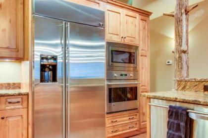 Moose Jaw Retreat - image 2