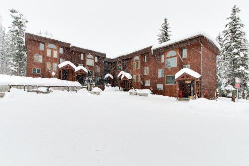 Whitefish Mountain Condos - main image