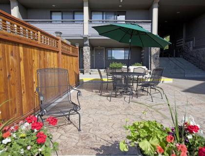 Fully Furnished Resort Condos at Majestic Whitefish Mountain - image 11
