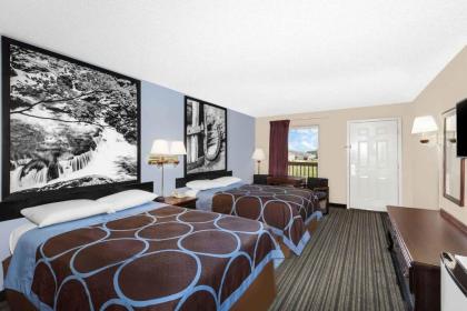 Super 8 by Wyndham Whiteville - image 10