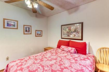 2 Bed 1 Bath Vacation home in Whittier - image 2