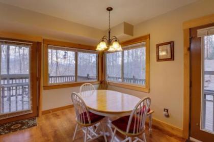 2 Bed 2 Bath Vacation home in Whittier V - image 3