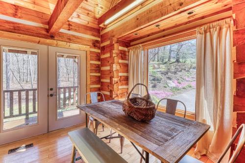 2 Bed 2 Bath Vacation home in Whittier - image 5