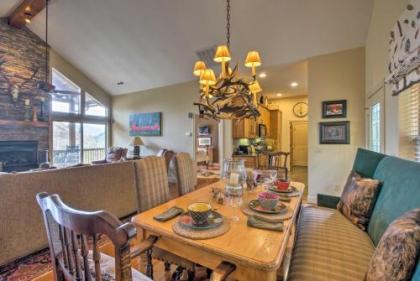 Green Shadows Scenic Whittier Condo with Fireplace! - image 4