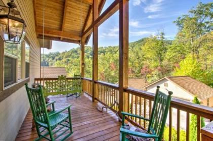 Bryson City Condo with Deck for Viewing Fall Colors! - image 4