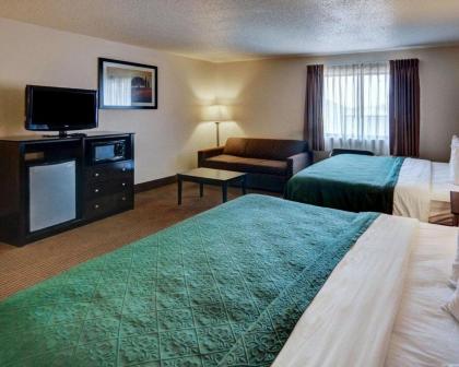 Quality Inn & Suites Wichita Falls I-44 - image 12