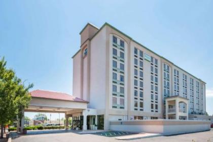 Wyndham Garden Wichita Downtown Reviews