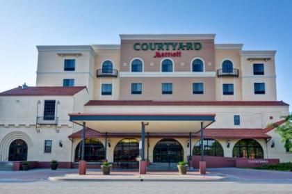 Courtyard by marriott Wichita at Old town Kansas