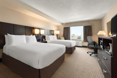 DoubleTree by Hilton Wichita Airport - image 4