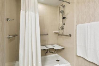 DoubleTree by Hilton Wichita Airport - image 5