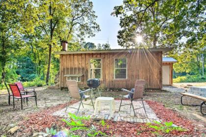 Updated Cabin with Porch Mins to Cossatot River