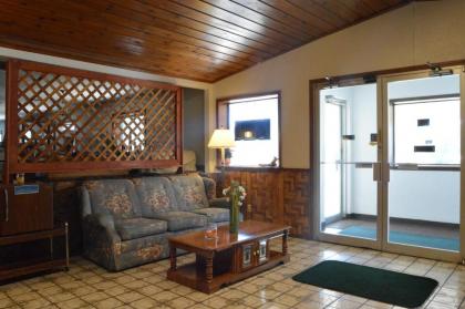 Travelers Inn Wilburton - image 14