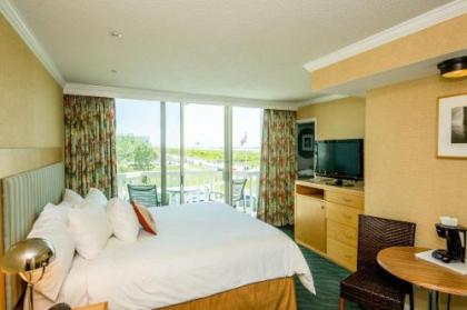 Port Royal Oceanfront Hotel - image 3