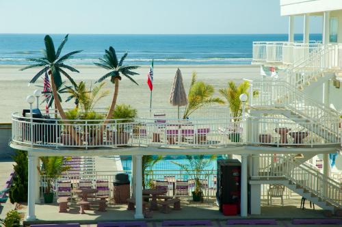 Coliseum Ocean Resort - main image