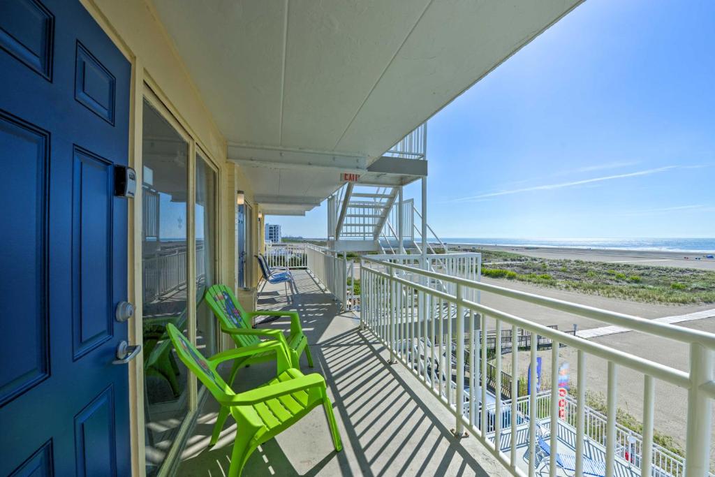 Sun-Soaked Wildwood Getaway 6 Mi to Cape May - main image