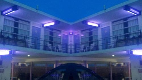 Monaco Motel - Wildwood - image 2