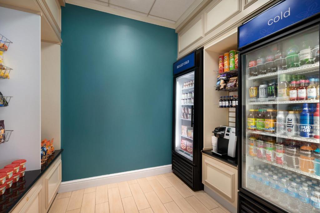Hilton Garden Inn Wilkes-Barre - image 3