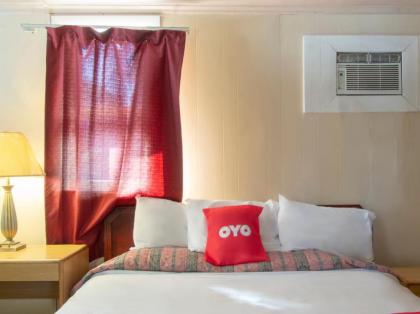 OYO Hotel Wilkes-Barre East - image 15