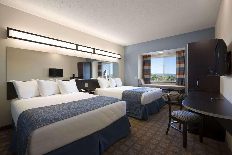 Microtel Inn & Suites by Wyndham Wilkes Barre - image 7