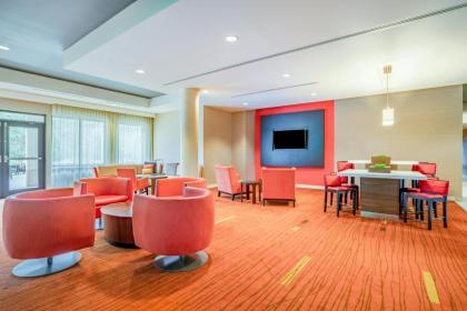 Courtyard by Marriott Wilkes-Barre Arena - image 7