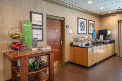 Hampton Inn Wilkesboro - image 12